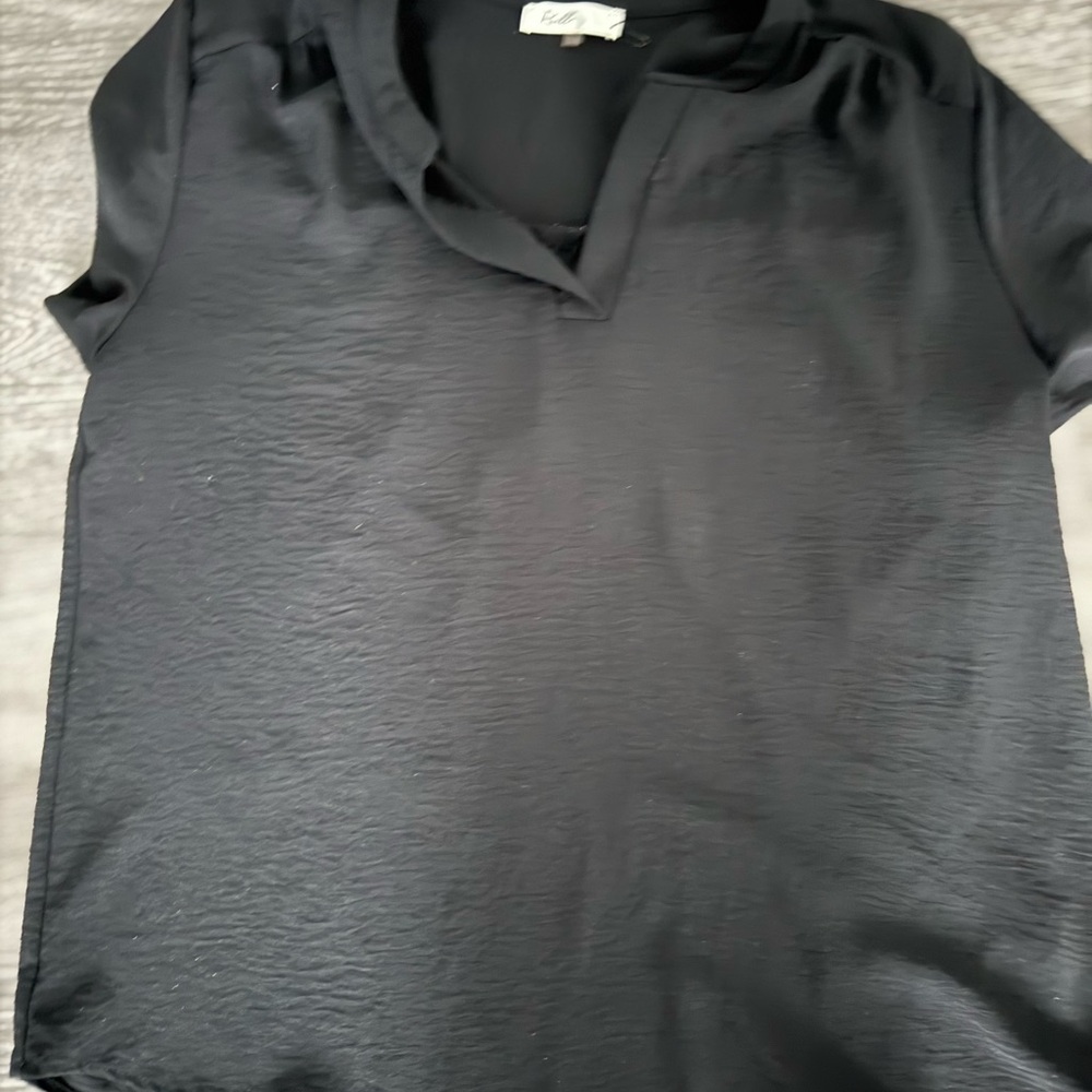Valerie Stevens Black Textured Blouse
